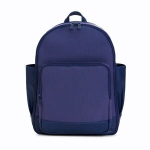 BRAND NEW BEIS BACKPACK IN NAVY! TAGS ATTACHED
